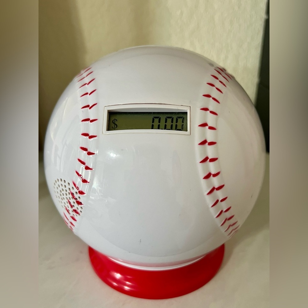 Baseball-Themed Cheering Digital Coin Bank